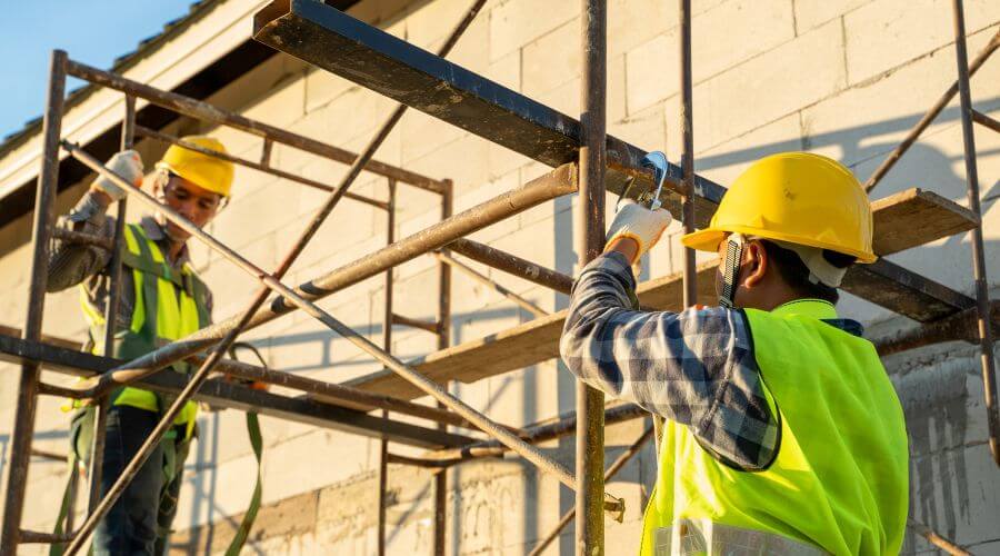 Expert Emergency Roof Repairs services in Garden City, AL